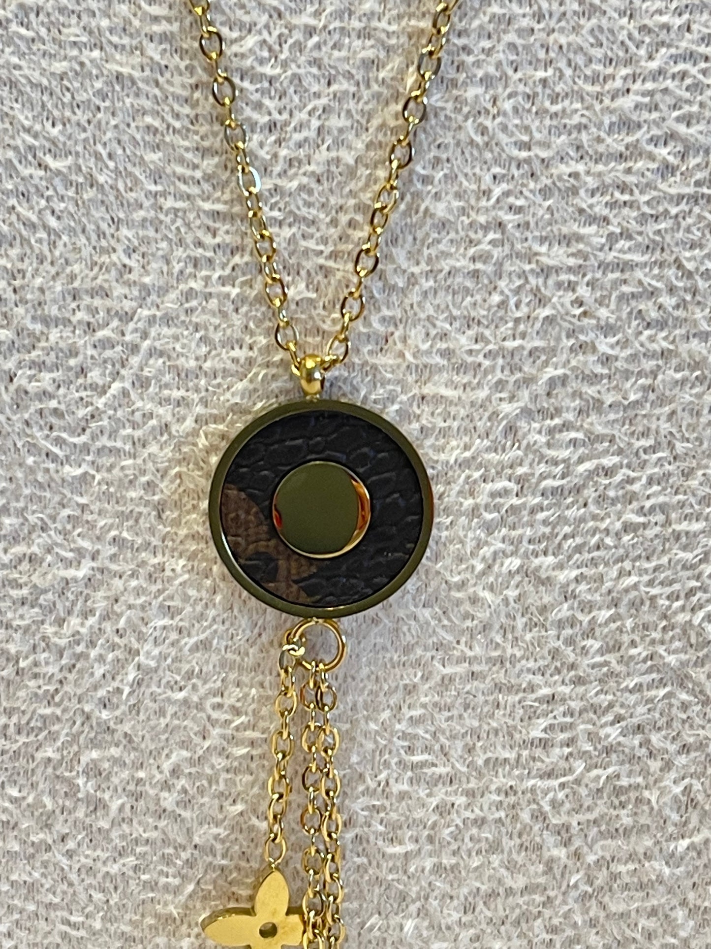 ~~THE MARIGOLD~ NECKLACE ~~