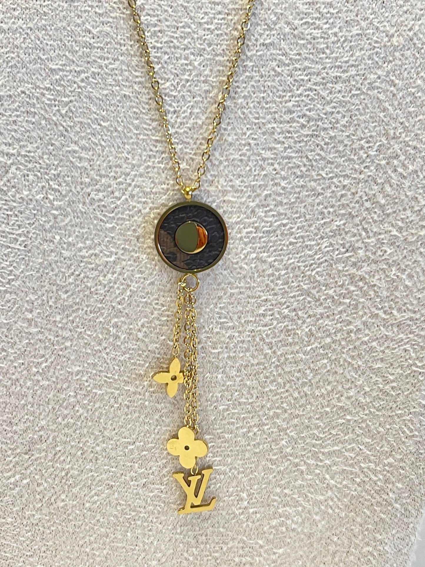 ~~THE MARIGOLD~ NECKLACE ~~
