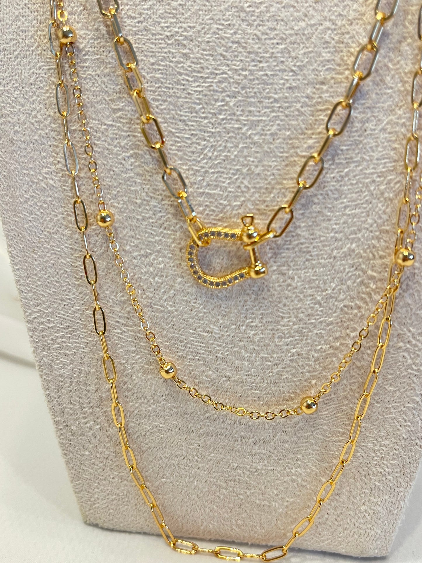 ~~ROZANA~NECKLACE ~~