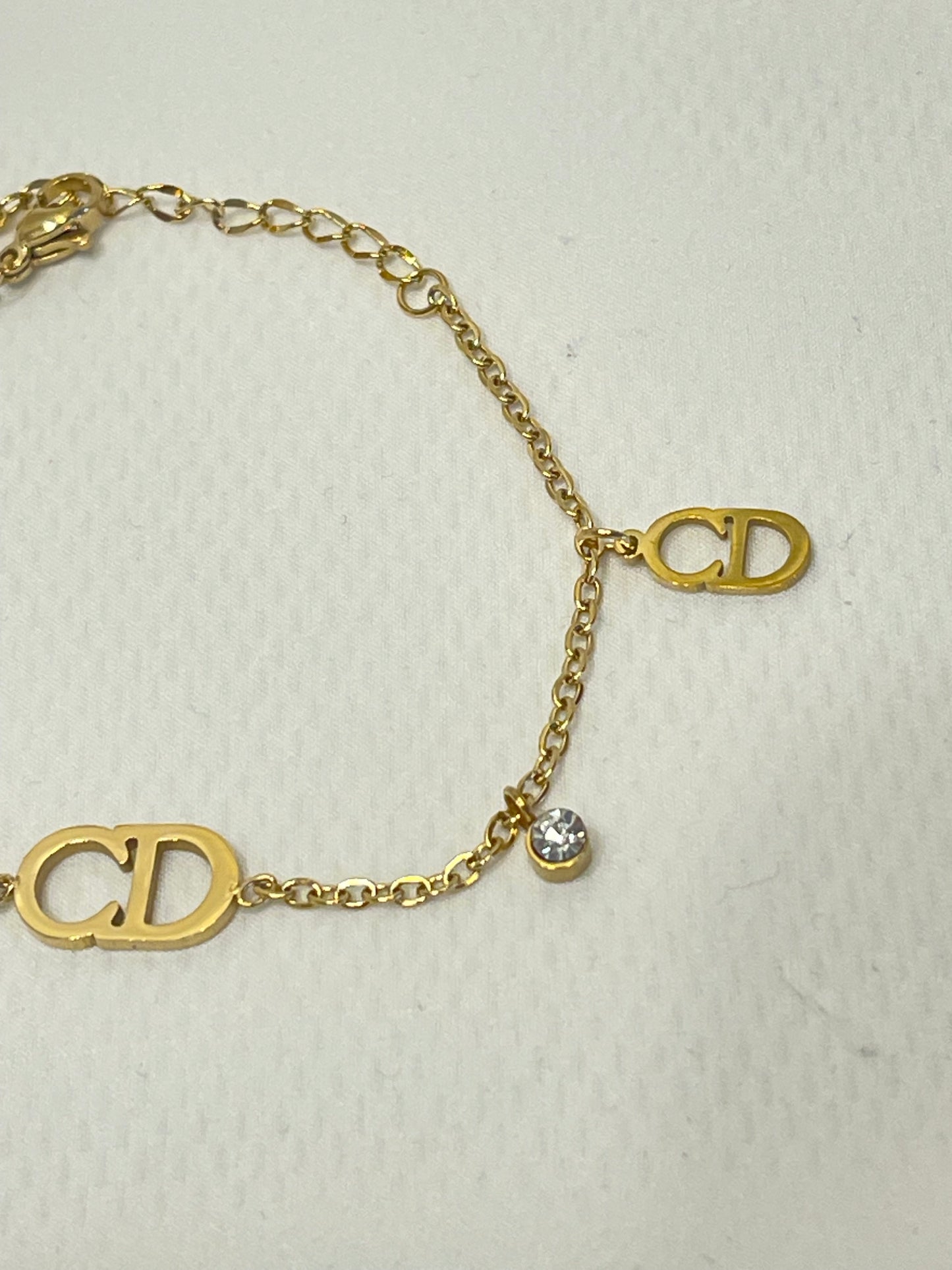 **ZAINA~BRACELET**