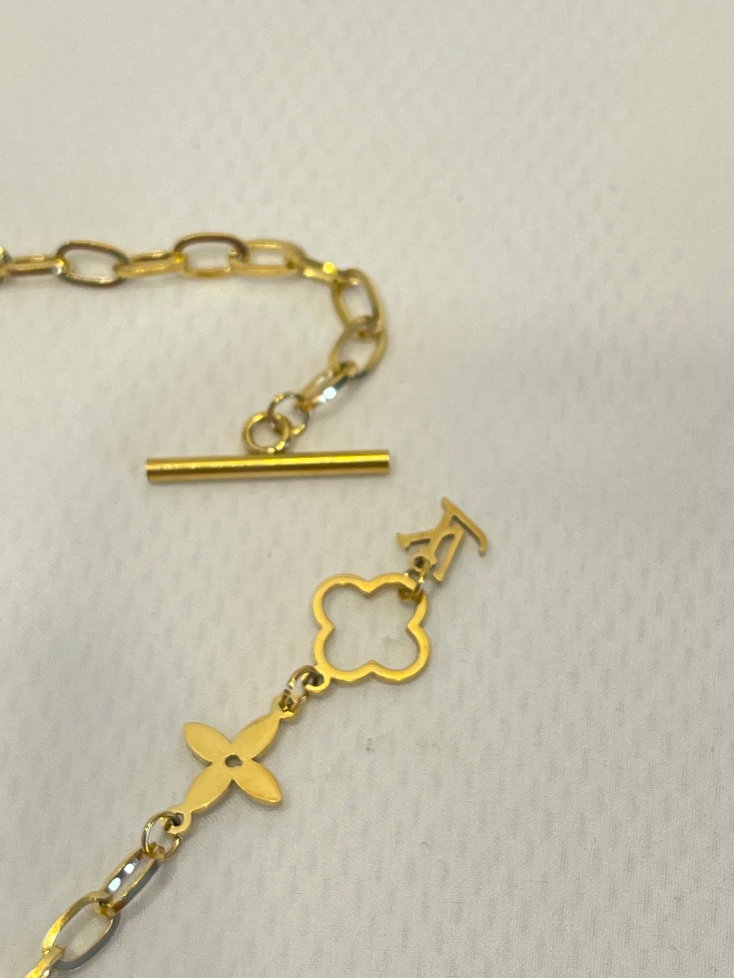 **ZAINA~BRACELET**
