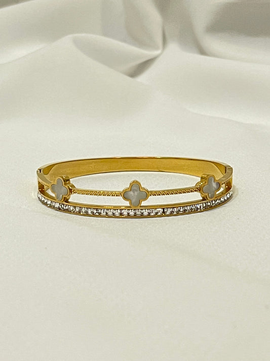 **JEEDA~BRACLETE**