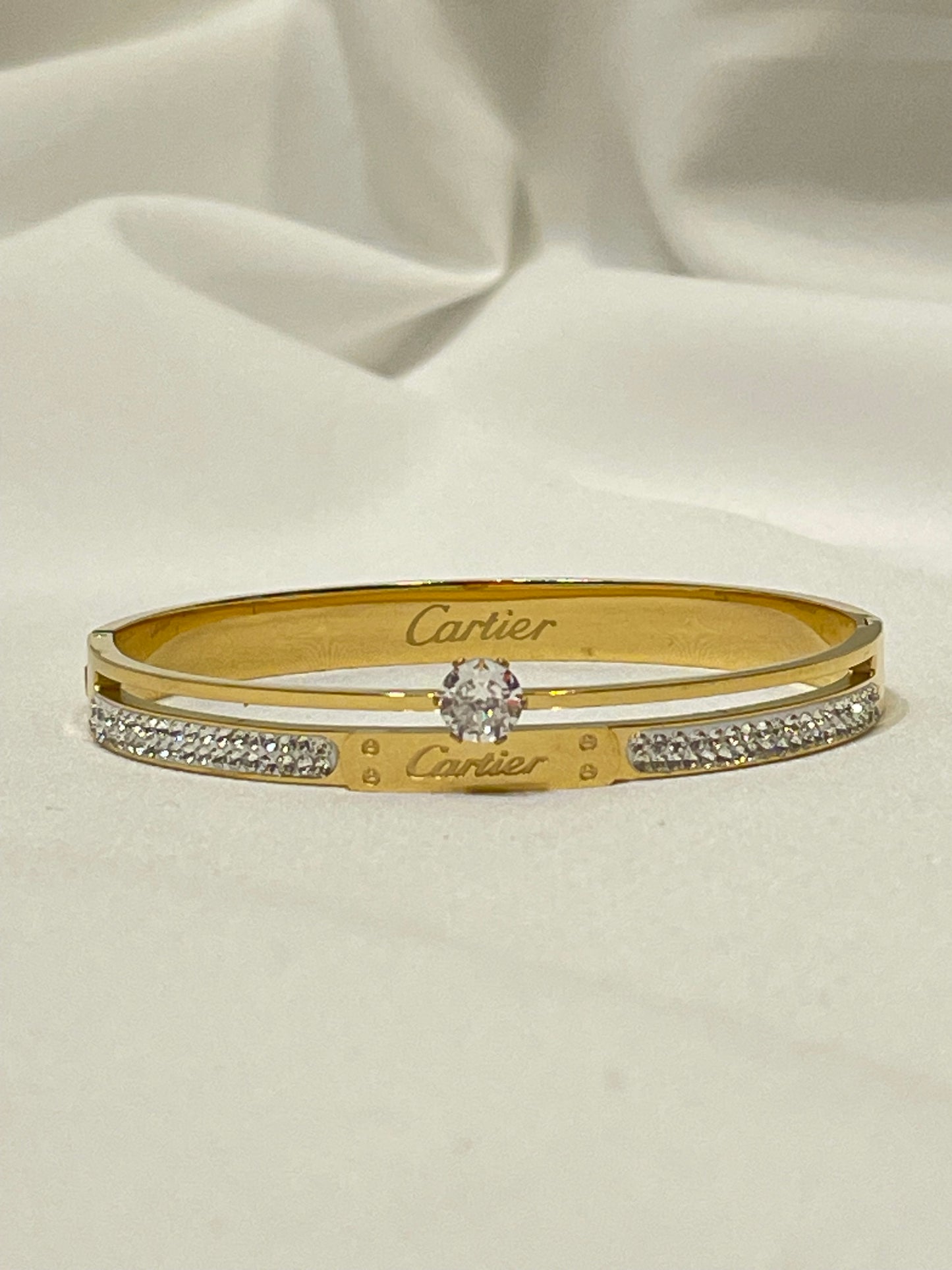 **JEEDA~BRCELET**
