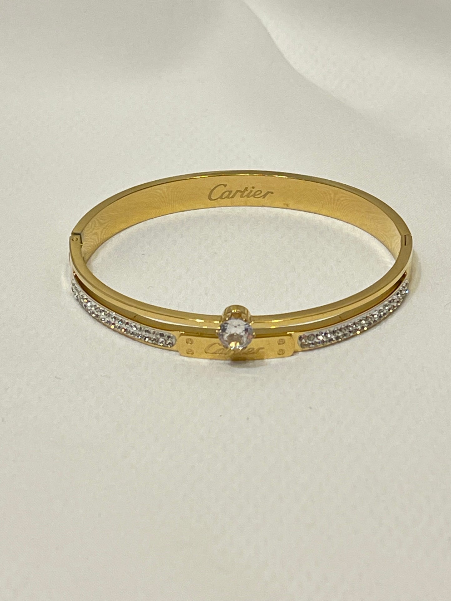 **JEEDA~BRCELET**