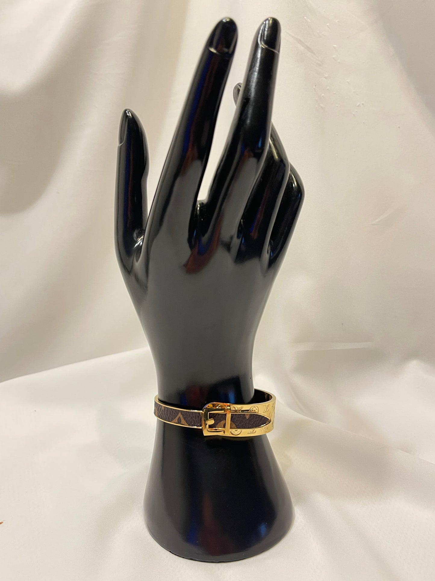 **JEEDA~ BRACELET **