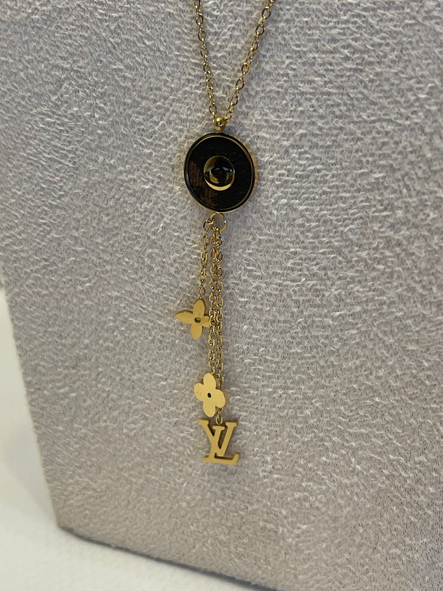 ~~THE MARIGOLD~ NECKLACE ~~