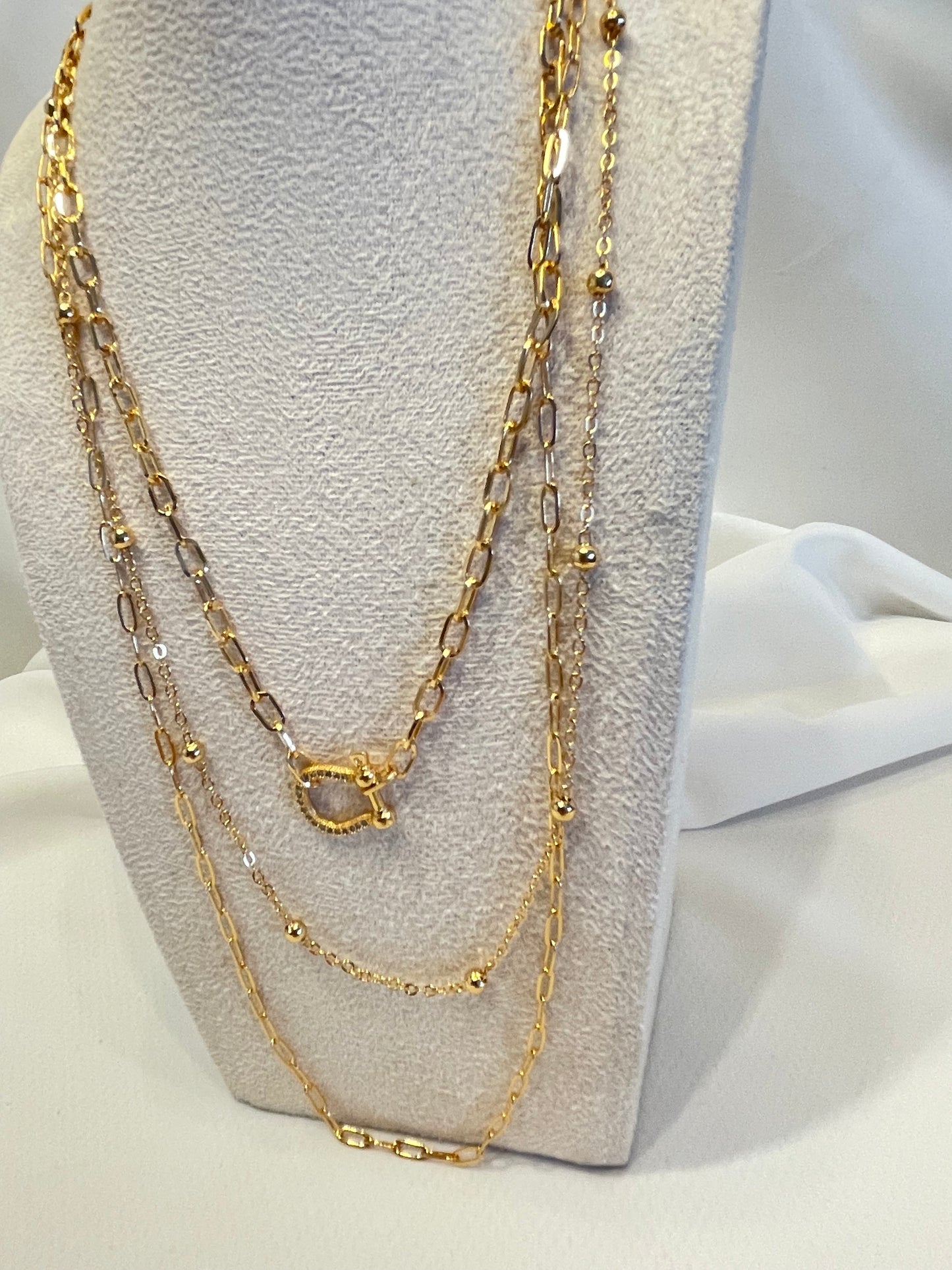 ~~ROZANA~NECKLACE ~~