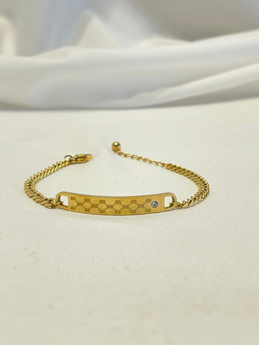 **ZAINA~BRACELET**
