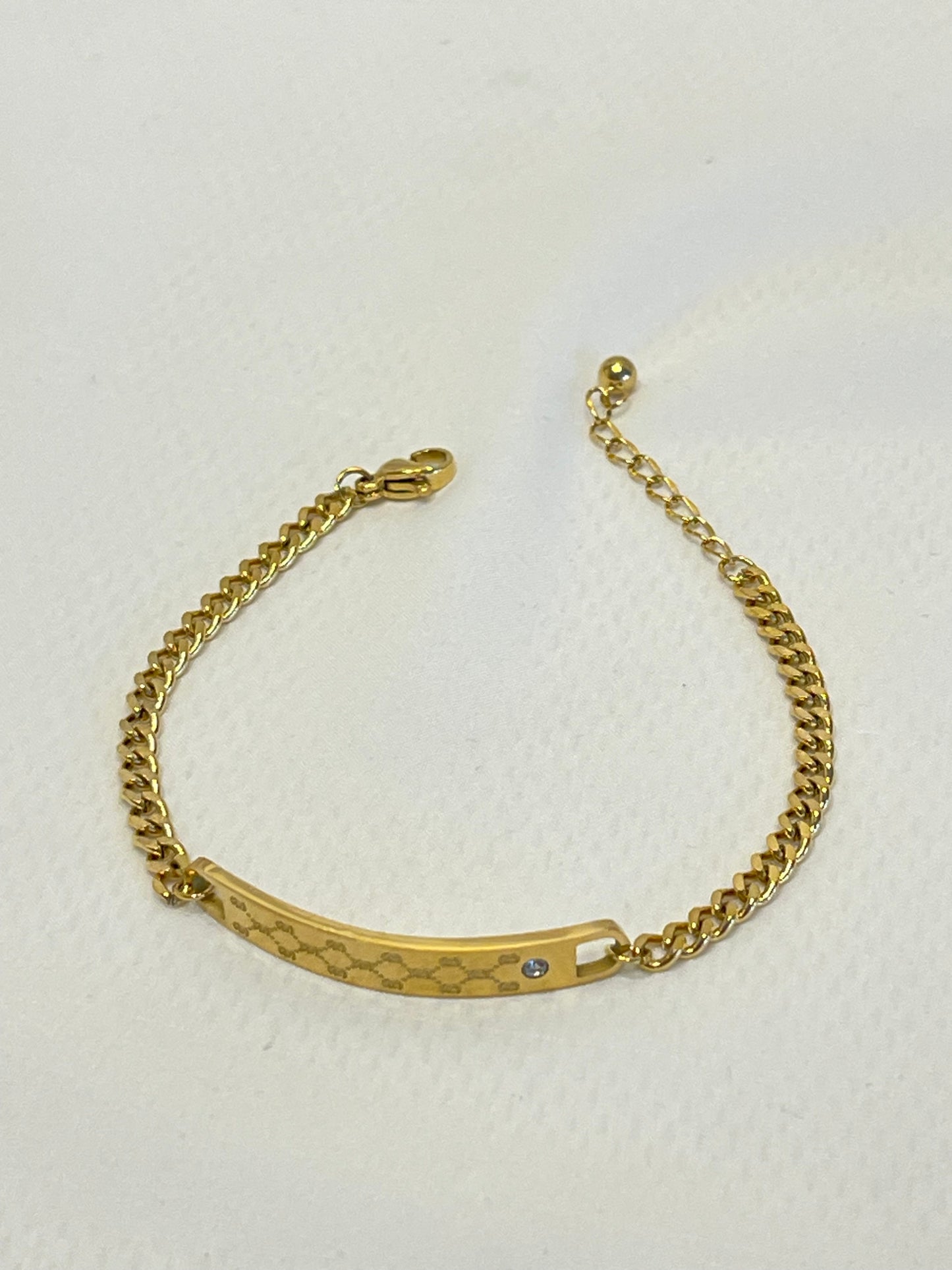 **ZAINA~BRACELET**