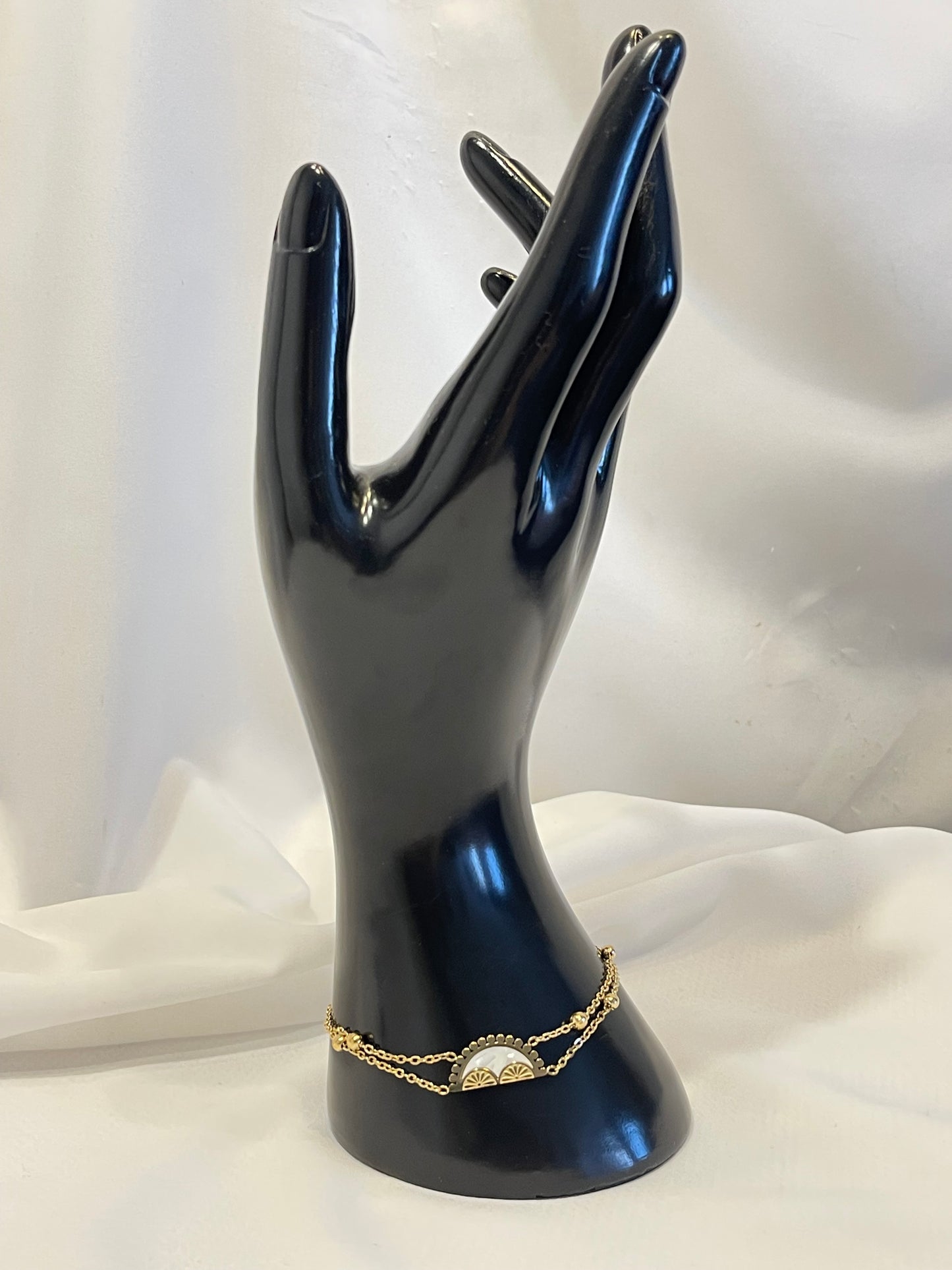 **ZAINA~BRACELET**